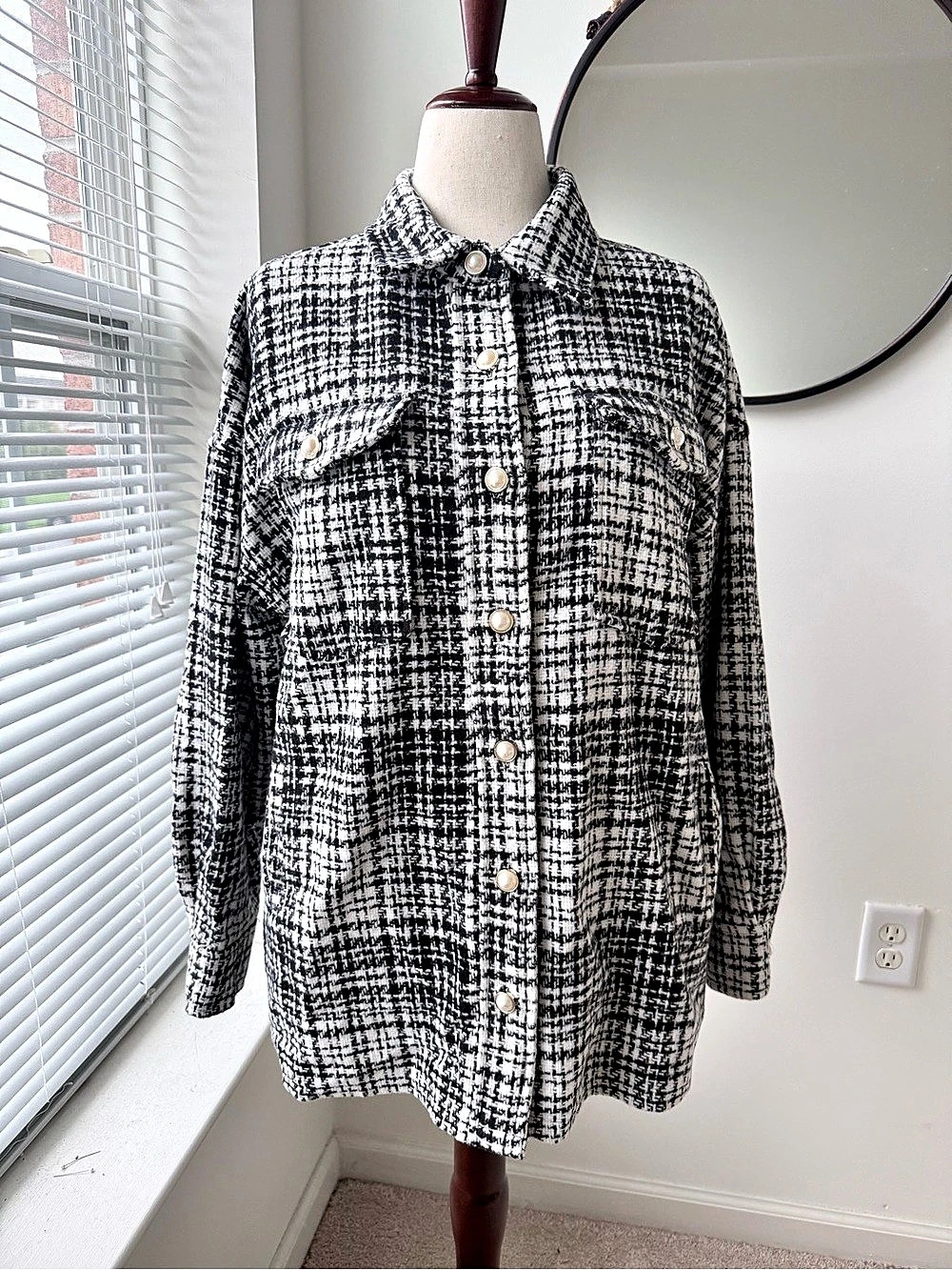 Forever 21 Houndstooth Utility Shirt Jacket in Black & White Size Large